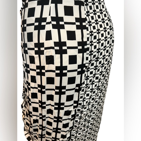Steve Madden Size 4 Sula Black White Geometric Print Long Sleeve Midi (0447) - Picture 10 of 13